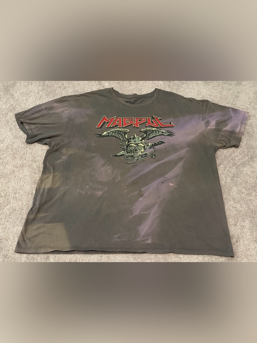 Magpul Heavy Metal Gray Band Tee Shirt Men’s Size 2XL FLAWED